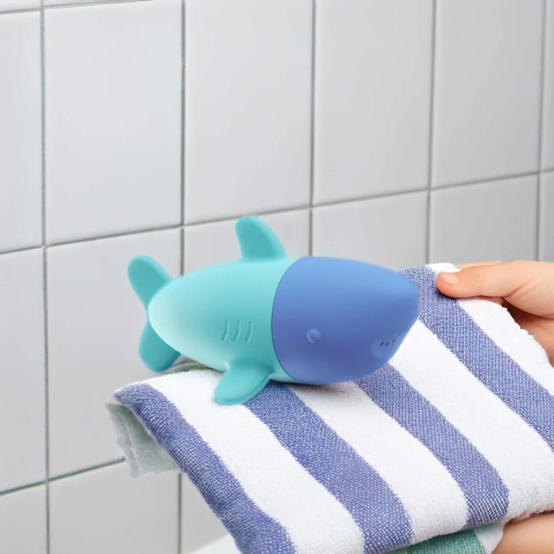 Squeezi Shark – Soft Silicone Kids Bath Toy