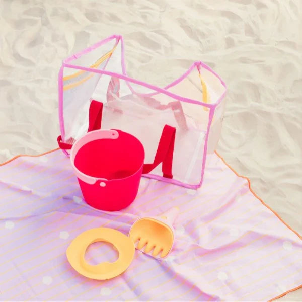 Quut Beach Set – Bucki, Raki & Magic Sand Shaper for Kids