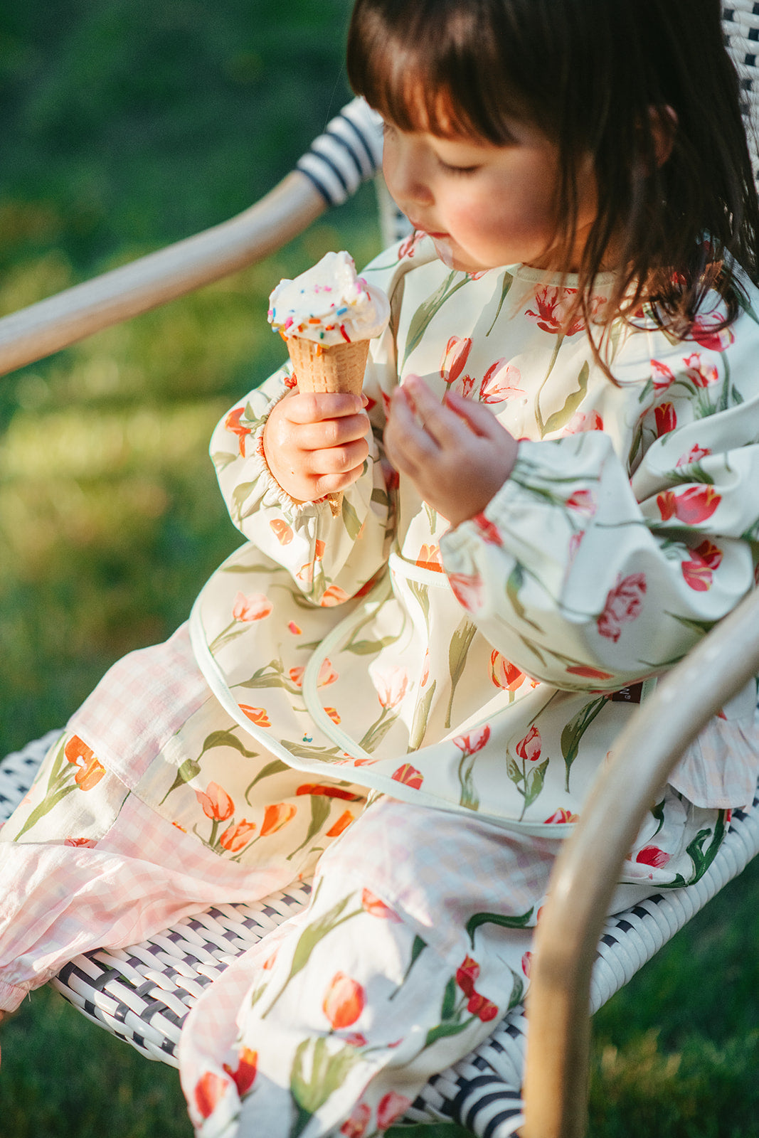 Island Leaf Long Sleeve Pocket Bib