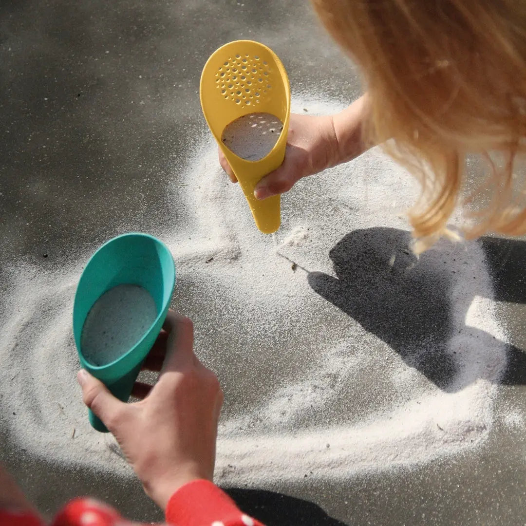 Cuppi All-in-One Sand & Water Toy – Shovel, Sieve, and Ball for Kids