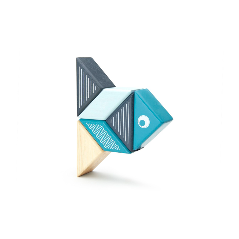 Travel Pals - Whale, Magnetic Wooden Blocks, 6 pieces