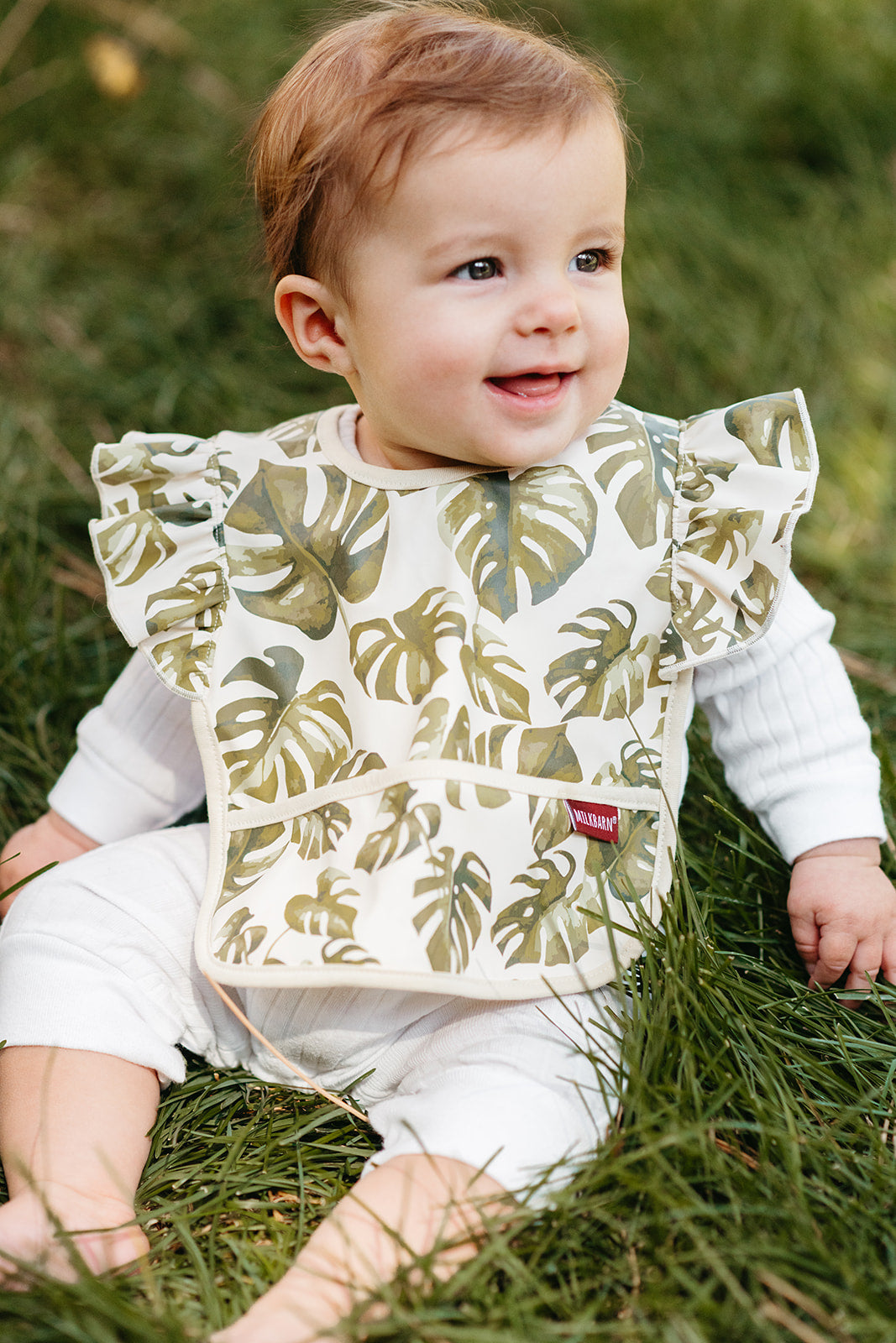 Picnic Ruffle Pocket Bib