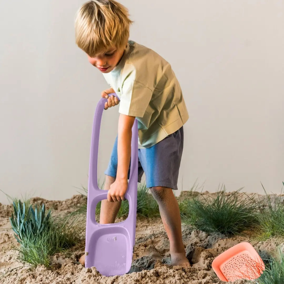 Scoppi Shovel Toy – Ergonomic Kids Beach Shovel