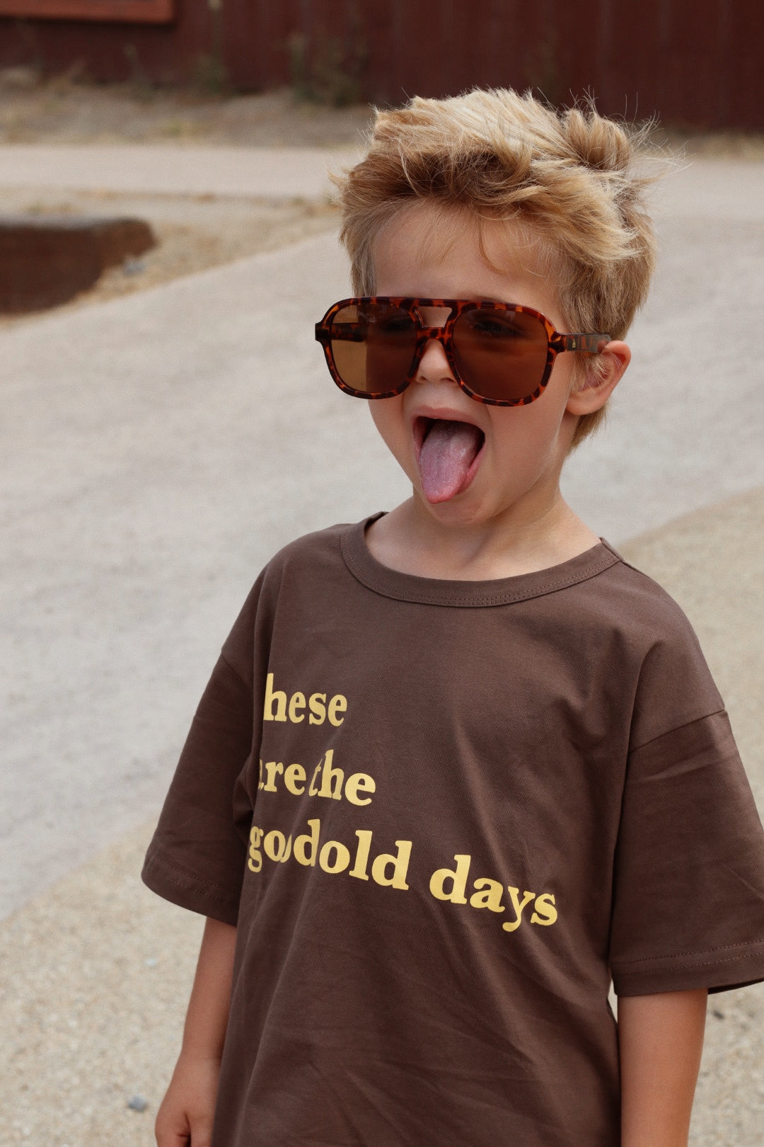 Good Old Days T-Shirt | Chocolate