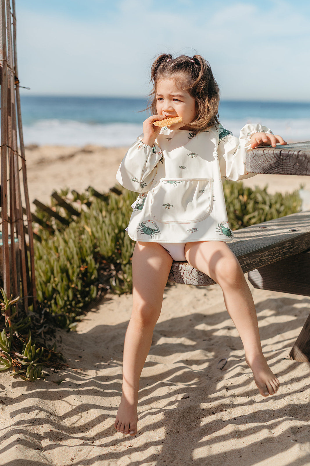 Tulip Long Sleeve Pocket Bib