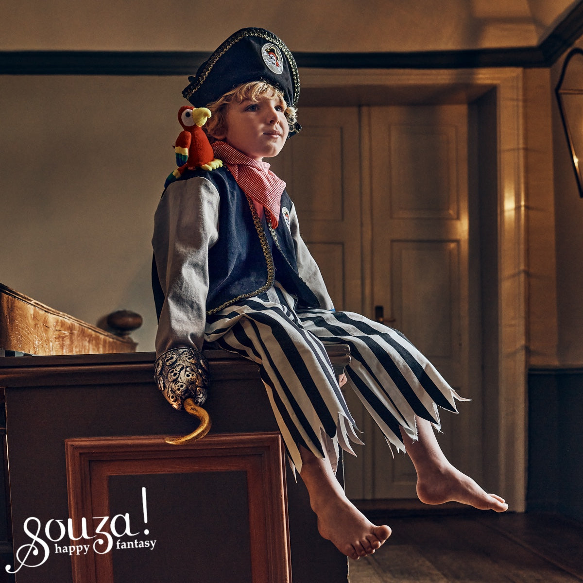 Duncan Pirate - (3 sizes)