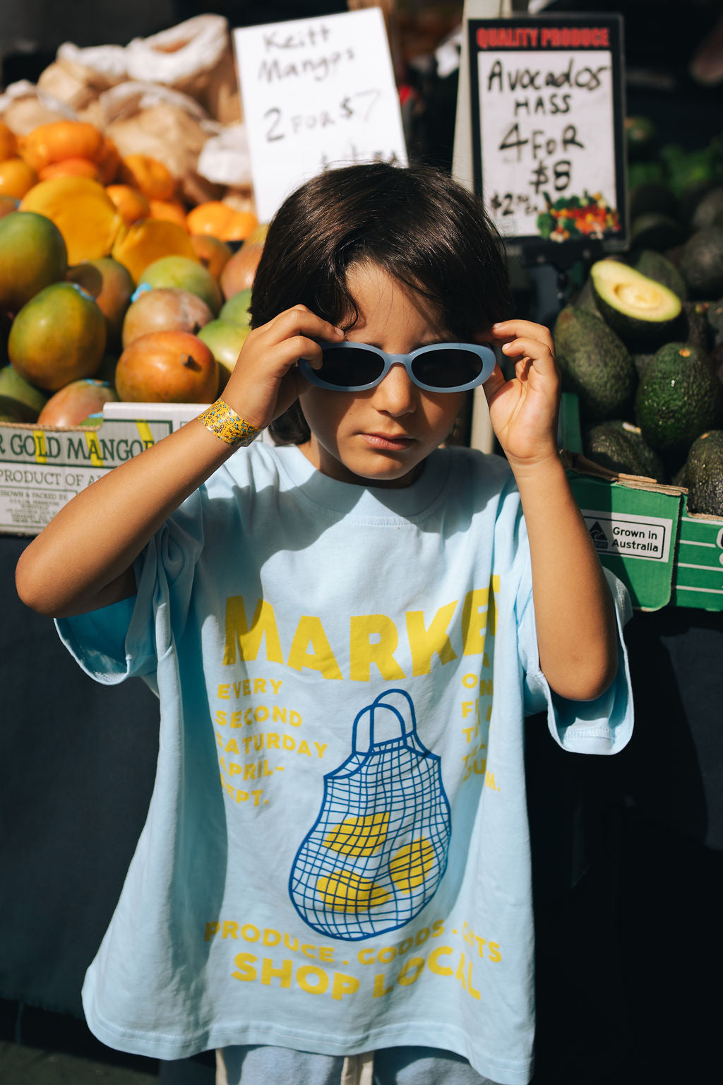 MARKET TEE