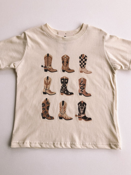 boots tee