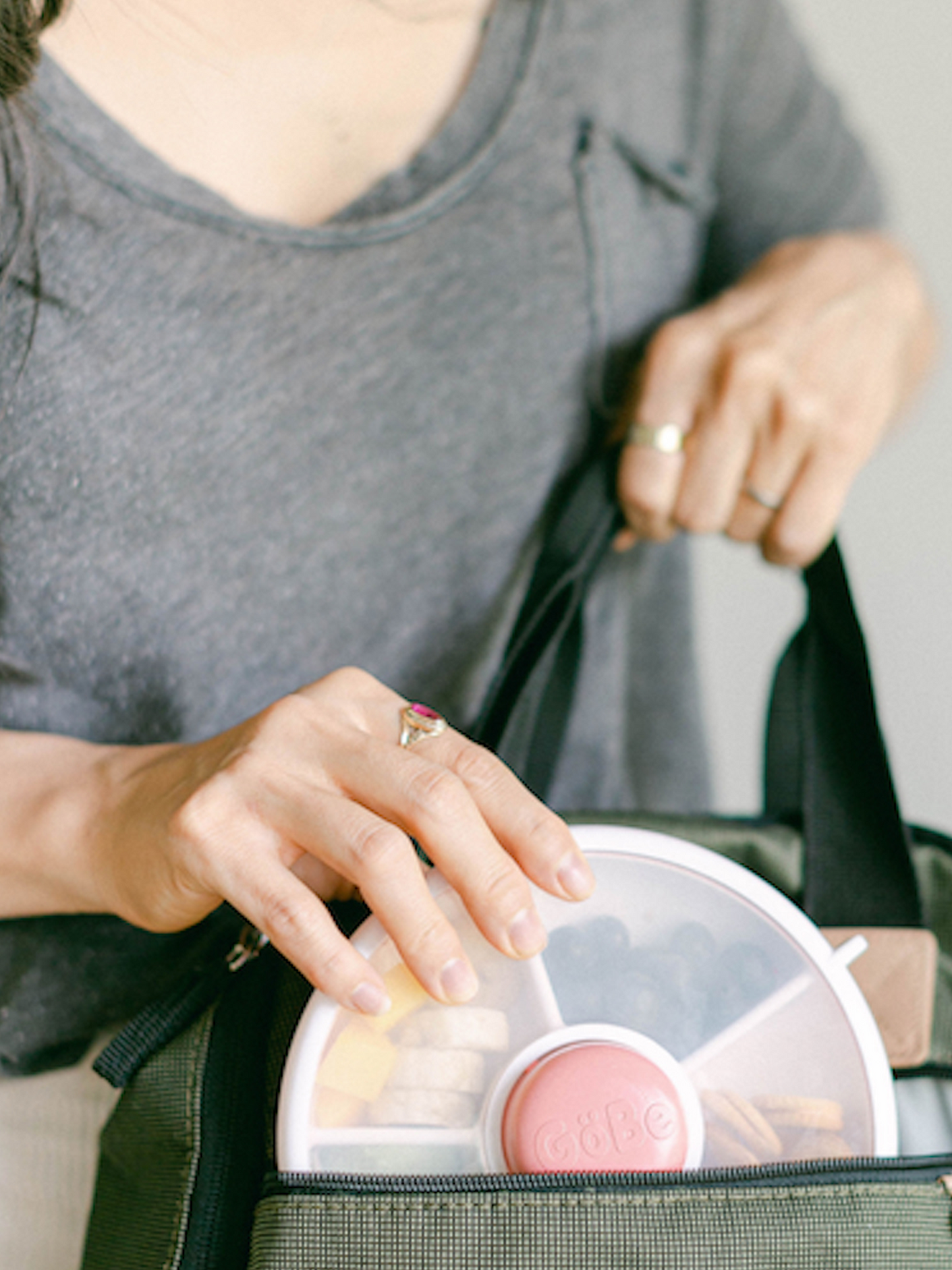 Snack Spinner Flip (Small)
