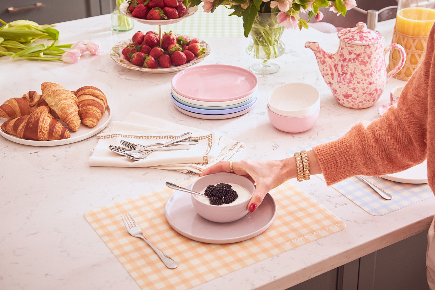 2 Placemats | Coral Gingham |  by robynblair x Recette