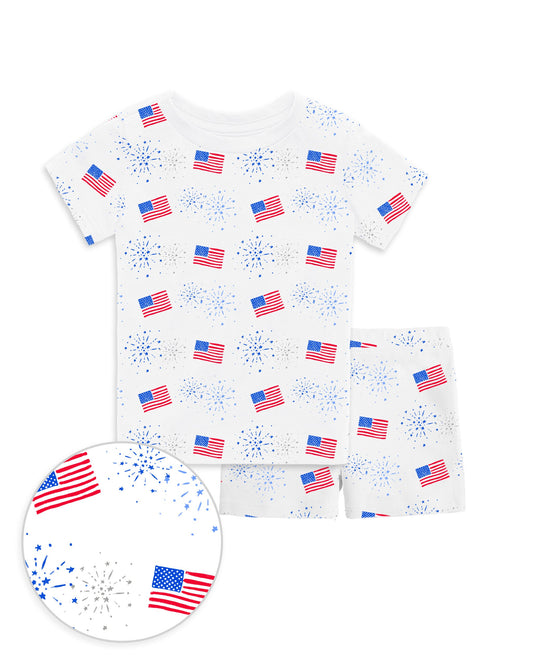 The Organic Short Sleeve Pajama Set [Flags and Fireworks]
