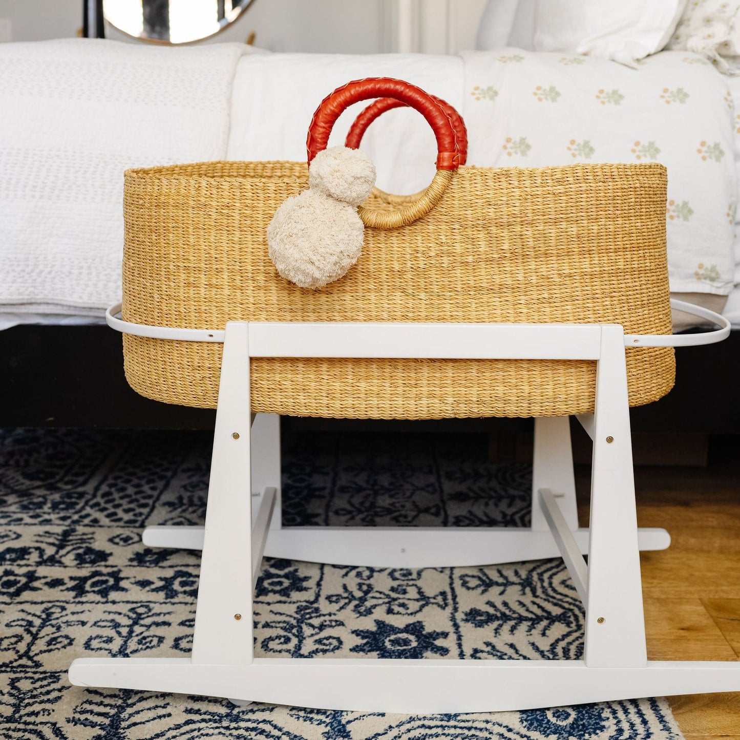 African Moses Basket, Cognac Circle Handle