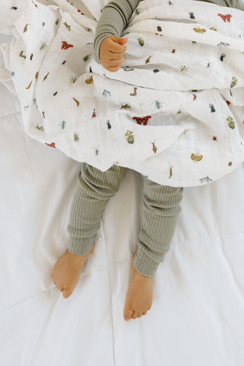 Cutie Crawlies Swaddle