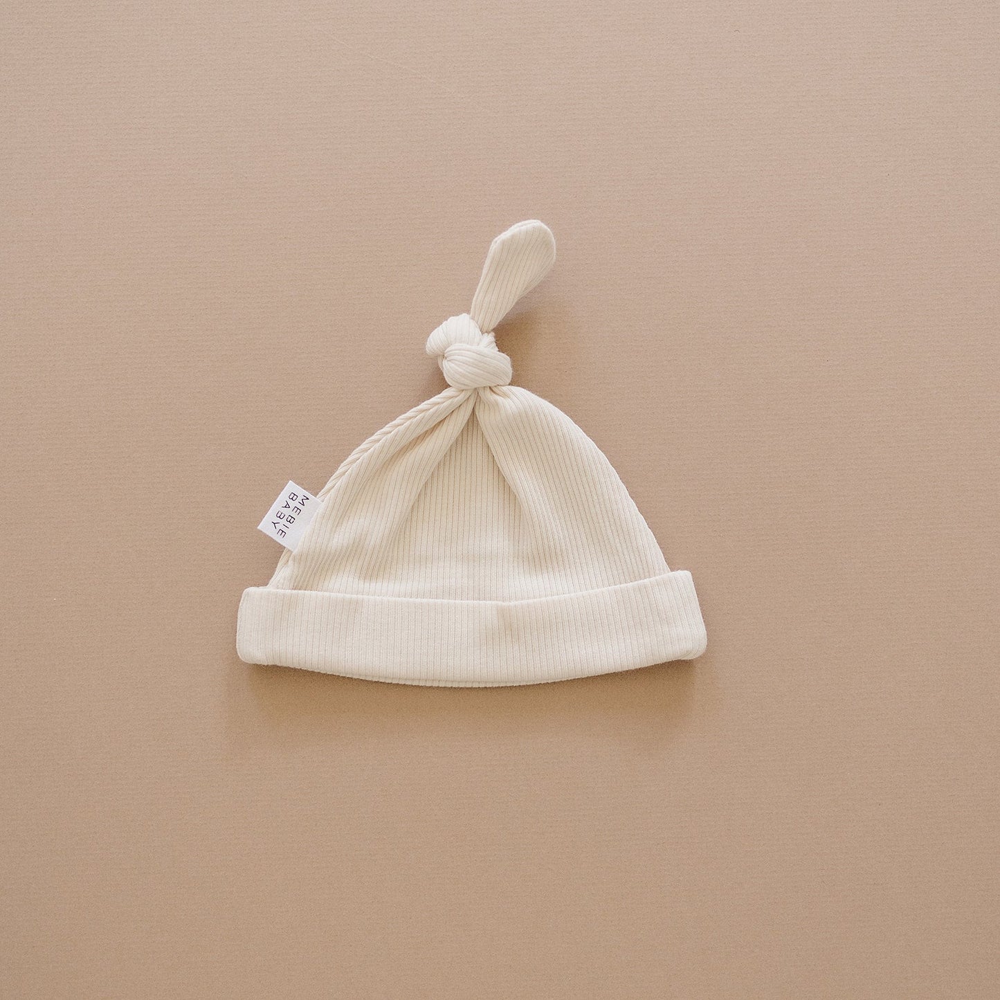 Vanilla Organic Ribbed Newborn Knot Hat