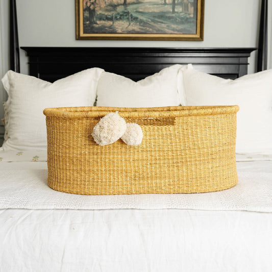 African Moses Basket, No Hood, Inset Handle