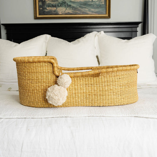 African Moses Basket, Inset Handle
