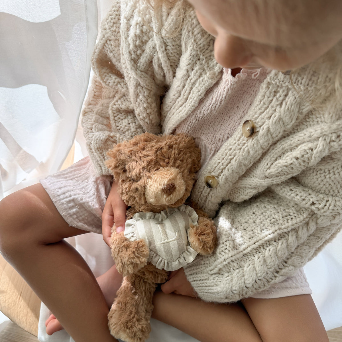 INITIAL TEDDY