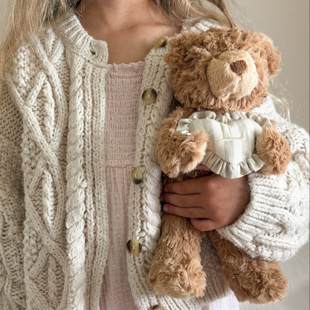INITIAL TEDDY