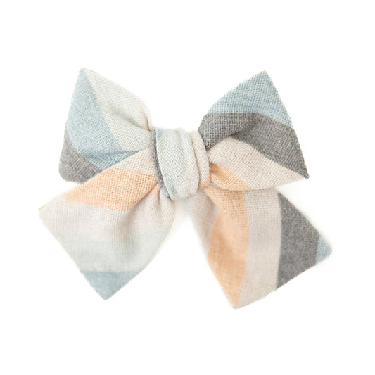 Sandy Petite Hair Bow
